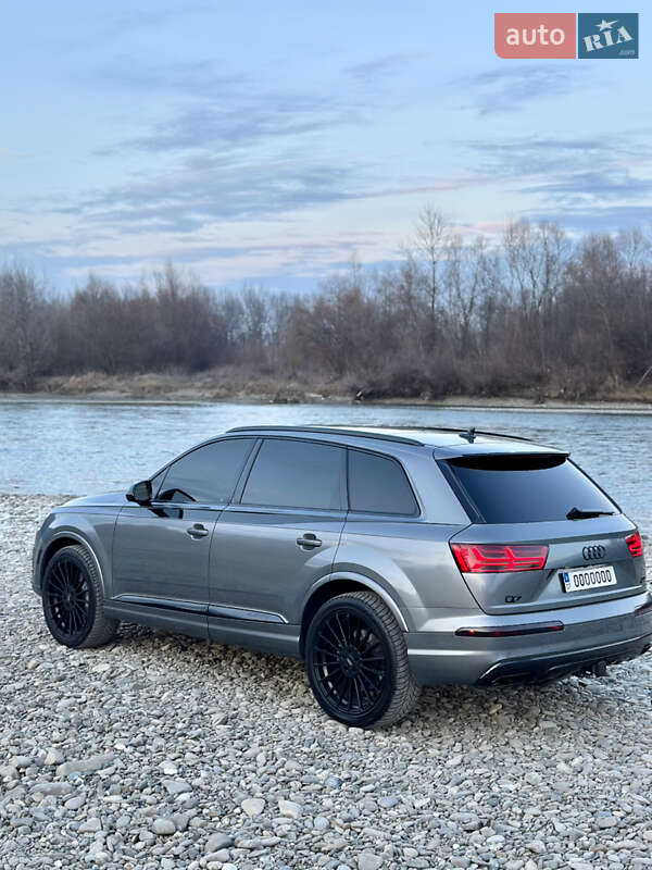 Внедорожник / Кроссовер Audi Q7 2016 в Виноградове