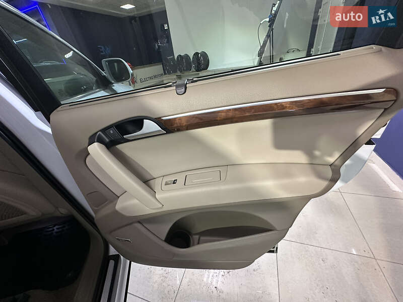 Внедорожник / Кроссовер Audi Q7 2015 в Кропивницком фото 58 Внедорожник / Кроссовер Audi Q7 2015 в Кропивницком