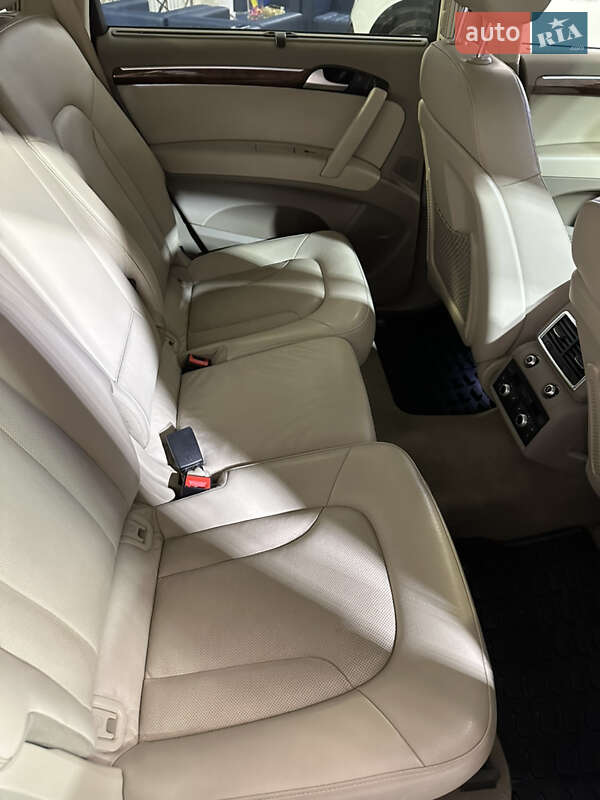 Внедорожник / Кроссовер Audi Q7 2015 в Кропивницком фото 64 Внедорожник / Кроссовер Audi Q7 2015 в Кропивницком