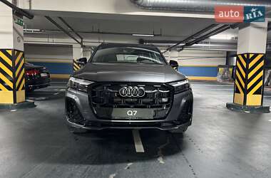 Внедорожник / Кроссовер Audi Q7 2024 в Киеве