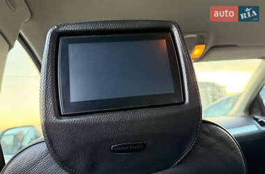 Позашляховик / Кросовер Audi Q7 2010 в 