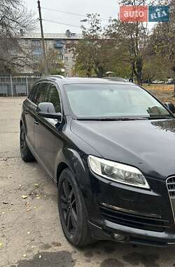 Внедорожник / Кроссовер Audi Q7 2006 в Краматорске