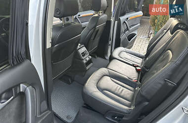 Позашляховик / Кросовер Audi Q7 2014 в 