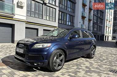 Внедорожник / Кроссовер Audi Q7 2013 в 