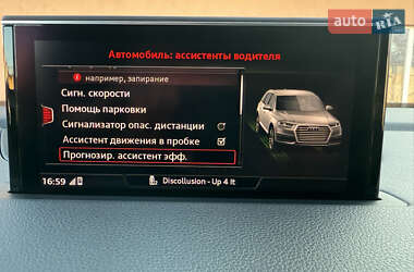 Внедорожник / Кроссовер Audi Q7 2015 в 