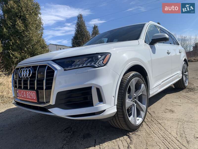 Позашляховик / Кросовер Audi Q7 2022 в Дрогобичі