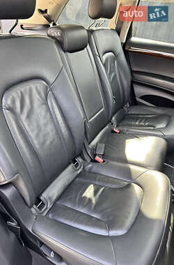 Внедорожник / Кроссовер Audi Q7 2011 в 