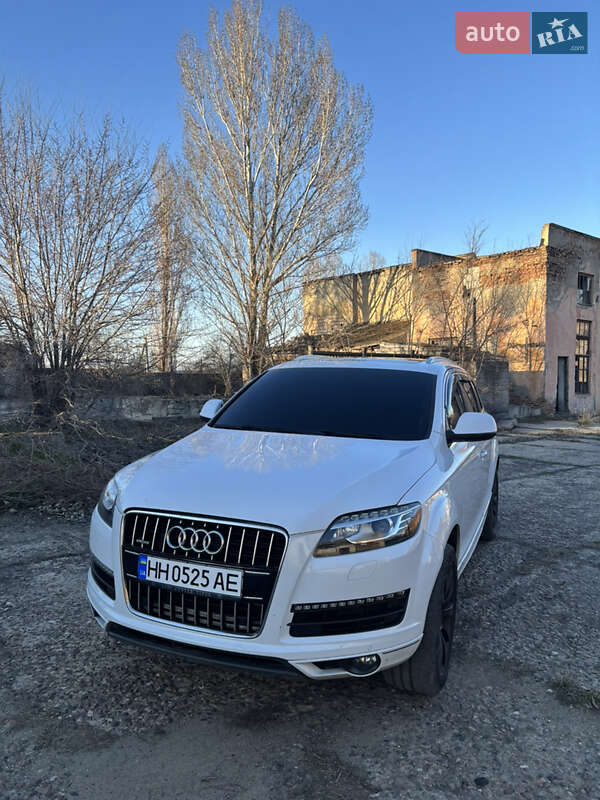 Позашляховик / Кросовер Audi Q7 2015 в Білгороді-Дністровському фото 2 Позашляховик / Кросовер Audi Q7 2015 в Білгороді-Дністровському