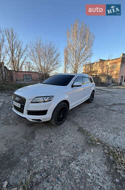 Позашляховик / Кросовер Audi Q7 2015 в Білгороді-Дністровському