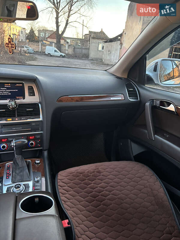Позашляховик / Кросовер Audi Q7 2015 в Білгороді-Дністровському фото 36 Позашляховик / Кросовер Audi Q7 2015 в Білгороді-Дністровському