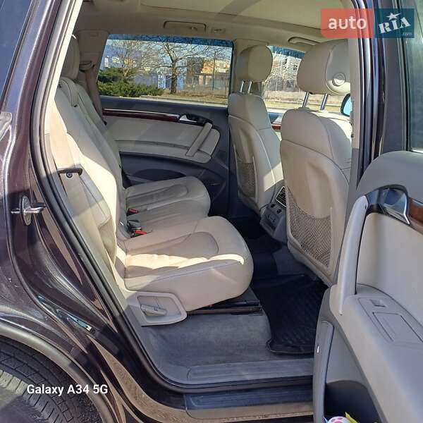 Внедорожник / Кроссовер Audi Q7 2012 в Николаеве