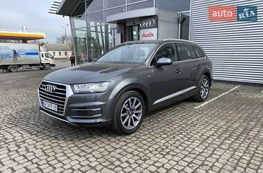 Позашляховик / Кросовер Audi Q7 2016 в Дніпрі