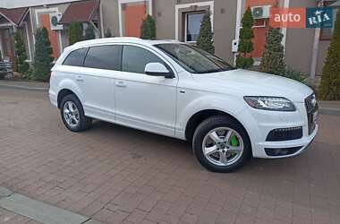 Позашляховик / Кросовер Audi Q7 2015 в Стрию