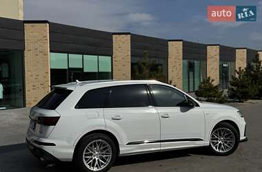 Позашляховик / Кросовер Audi Q7 2020 в Хмельницькому