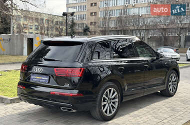 Внедорожник / Кроссовер Audi Q7 2017 в Днепре