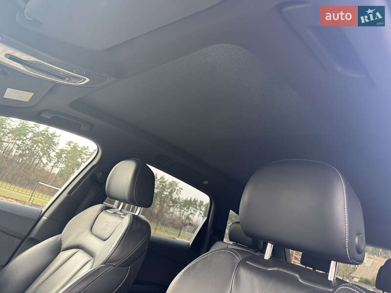 Внедорожник / Кроссовер Audi Q7 2015 в Дубно