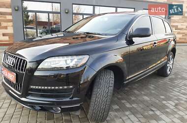 Позашляховик / Кросовер Audi Q7 2012 в 
