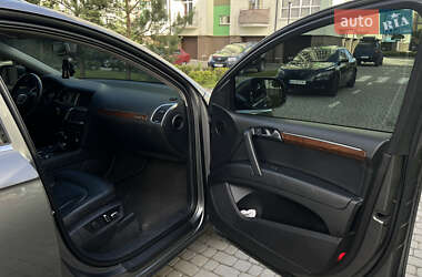 Позашляховик / Кросовер Audi Q7 2012 в Івано-Франківську
