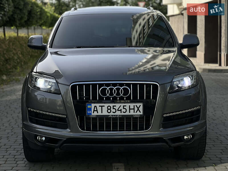 Позашляховик / Кросовер Audi Q7 2012 в Івано-Франківську
