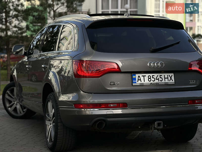 Позашляховик / Кросовер Audi Q7 2012 в Івано-Франківську