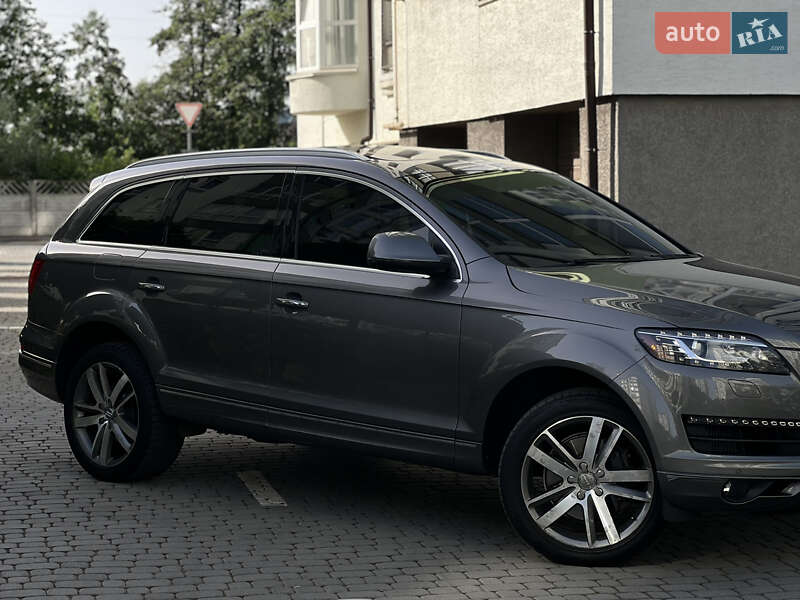 Позашляховик / Кросовер Audi Q7 2012 в Івано-Франківську