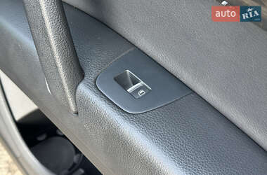 Позашляховик / Кросовер Audi Q7 2014 в 
