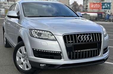 Внедорожник / Кроссовер Audi Q7 2012 в Киеве