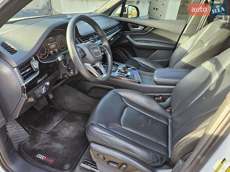 Позашляховик / Кросовер Audi Q7 2018 в Запоріжжі