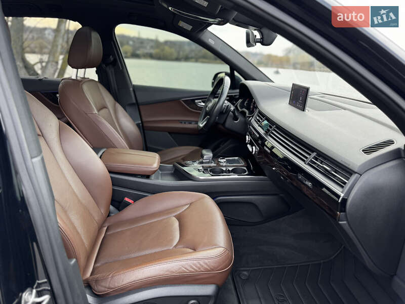 Внедорожник / Кроссовер Audi Q7 2016 в Киеве фото 22 Внедорожник / Кроссовер Audi Q7 2016 в Киеве
