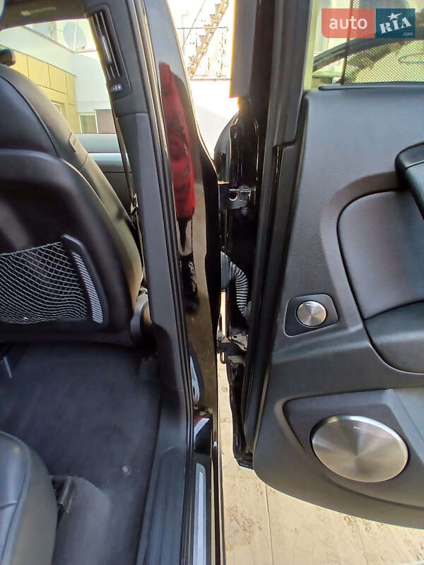 Позашляховик / Кросовер Audi Q7 2013 в Одесі