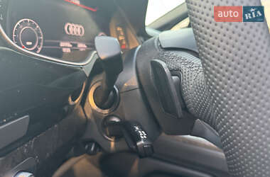 Внедорожник / Кроссовер Audi Q7 2016 в 