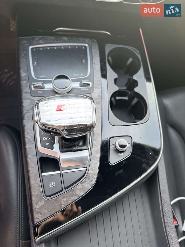 Внедорожник / Кроссовер Audi Q7 2016 в Тячеве фото 23 Внедорожник / Кроссовер Audi Q7 2016 в Тячеве