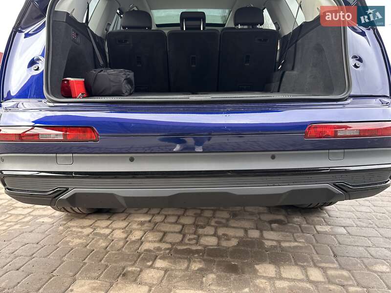 Позашляховик / Кросовер Audi Q7 2023 в Одесі
