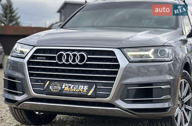 Внедорожник / Кроссовер Audi Q7 2017 в Стрые