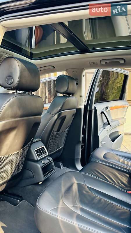 Внедорожник / Кроссовер Audi Q7 2015 в Киеве фото 88 Внедорожник / Кроссовер Audi Q7 2015 в Киеве