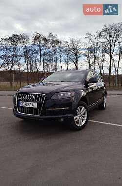 Внедорожник / Кроссовер Audi Q7 2006 в 