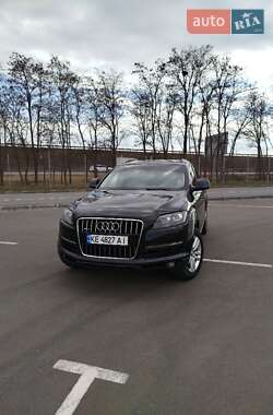 Внедорожник / Кроссовер Audi Q7 2006 в 