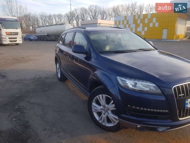 Позашляховик / Кросовер Audi Q7 2012 в Києві фото 3 Позашляховик / Кросовер Audi Q7 2012 в Києві