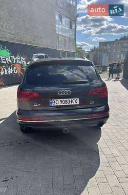 Внедорожник / Кроссовер Audi Q7 2010 в 