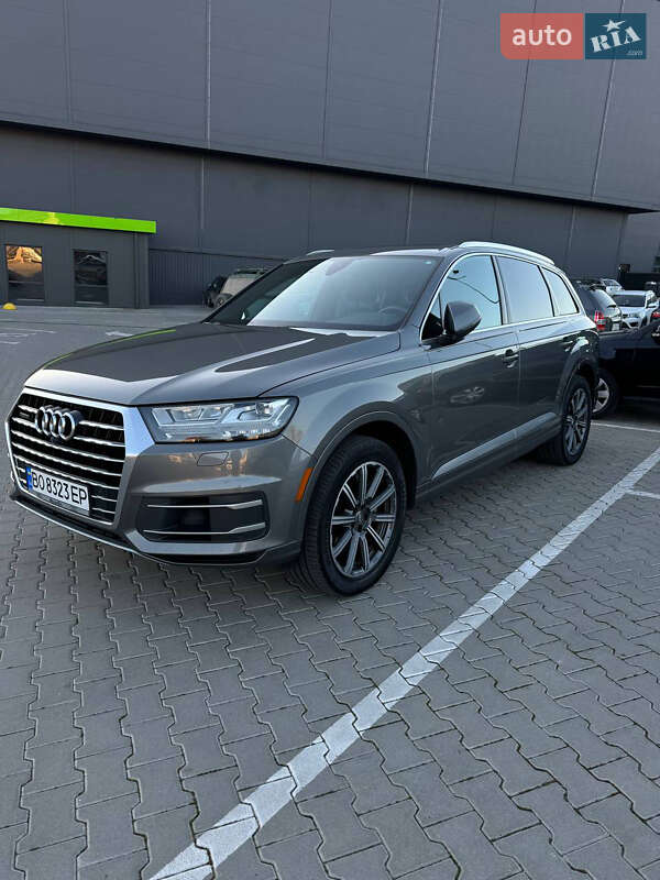 Audi Q7 2016