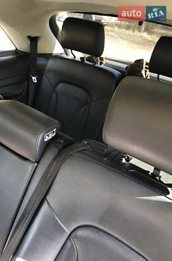 Внедорожник / Кроссовер Audi Q7 2011 в 