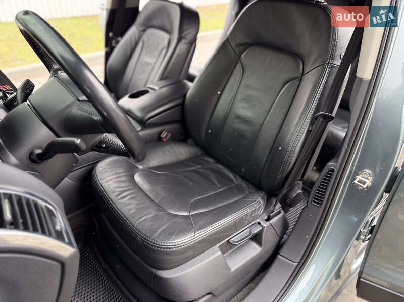 Внедорожник / Кроссовер Audi Q7 2006 в Днепре