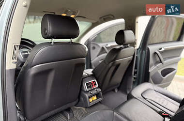 Внедорожник / Кроссовер Audi Q7 2006 в Днепре