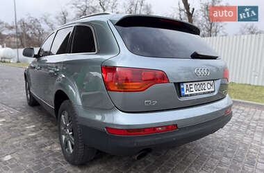 Внедорожник / Кроссовер Audi Q7 2006 в Днепре