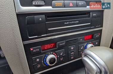 Внедорожник / Кроссовер Audi Q7 2012 в 