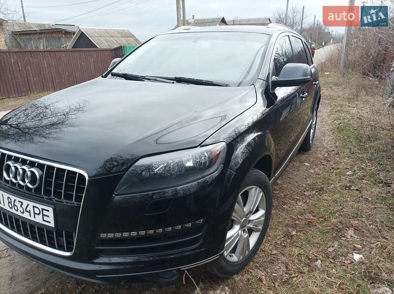 Внедорожник / Кроссовер Audi Q7 2012 в Вышгороде