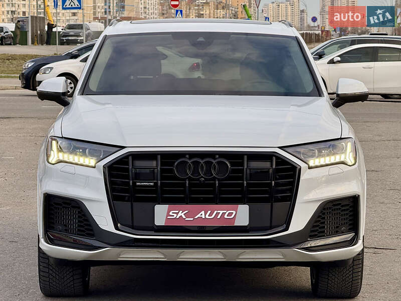 Внедорожник / Кроссовер Audi Q7 2023 в Киеве