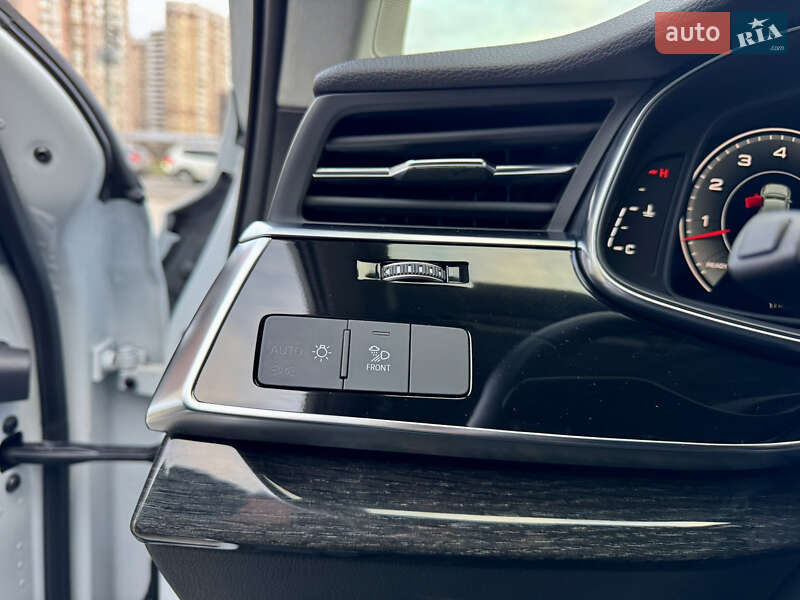 Внедорожник / Кроссовер Audi Q7 2023 в Киеве