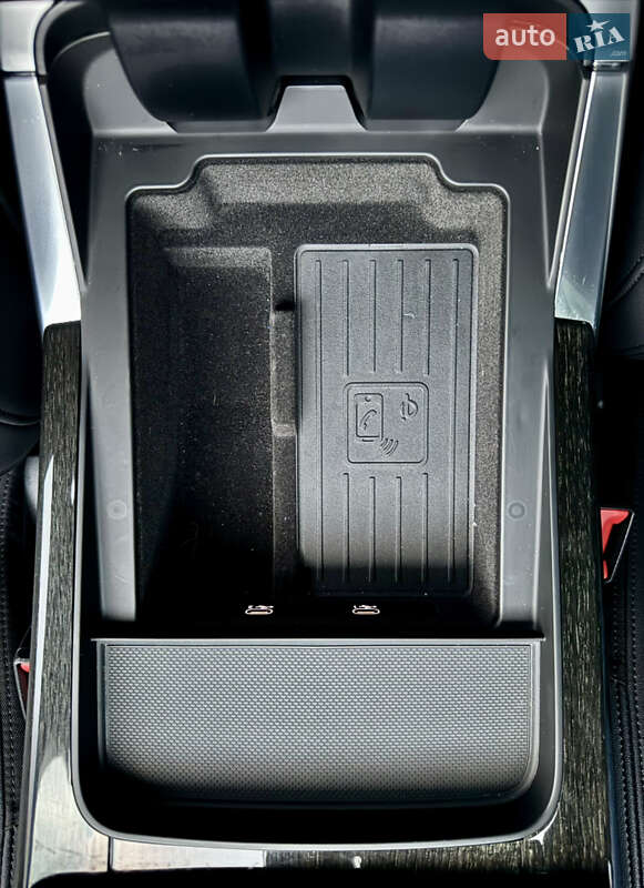 Внедорожник / Кроссовер Audi Q7 2023 в Киеве