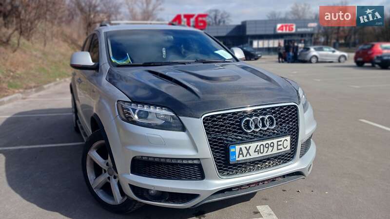 Внедорожник / Кроссовер Audi Q7 2007 в Киеве